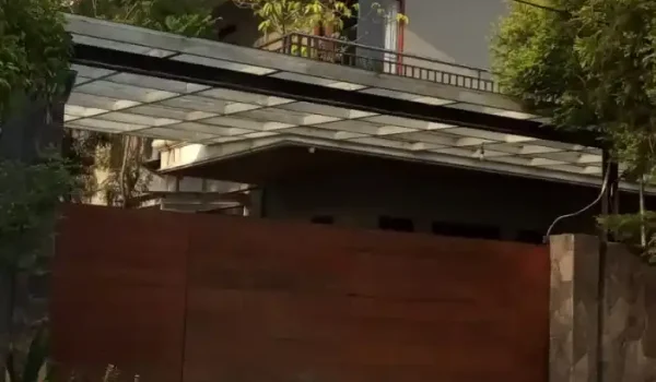 Dijual Rumah Full Furnished di Batununggal Indah Estate Bandung -1