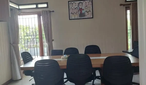 Dijual Rumah Full Furnished di Batununggal Indah Estate Bandung -11