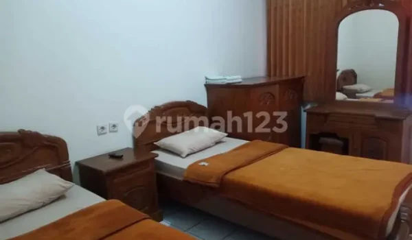 Hotel di alun alun Lembang Bandung -3