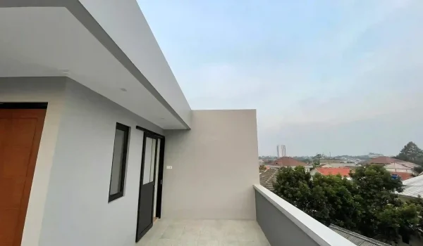 Jual Rumah Baru di Cipedak Jagakarsa Jakarta Selatan Dilengkapi Kolam Renang dan Rooftop -10