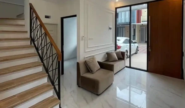 Jual Rumah Baru di Cipedak Jagakarsa Jakarta Selatan Dilengkapi Kolam Renang dan Rooftop -2