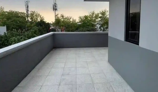 Jual Rumah Baru di Cipedak Jagakarsa Jakarta Selatan Dilengkapi Kolam Renang dan Rooftop -6