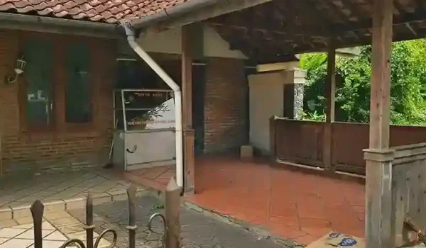 Jual Rumah di Sabang Sayap Jalan Riau Bandung - 3