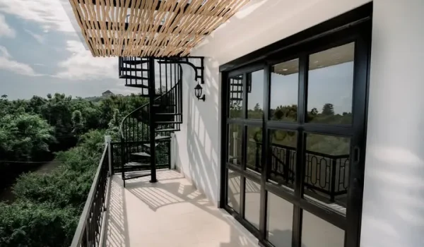 Jual Villa Mewah 2 Unit Full Furnished di Ungasan Bali _ Leasehold _ Freehold -20