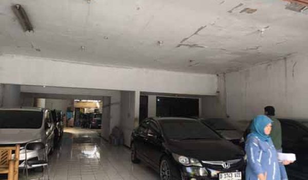 Ruko untuk Tempat Usaha di Jalan Pungkur Bandung