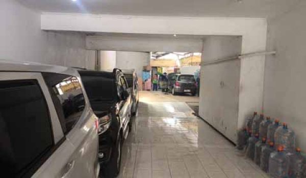 Ruko untuk Tempat Usaha di Jalan Pungkur Bandung