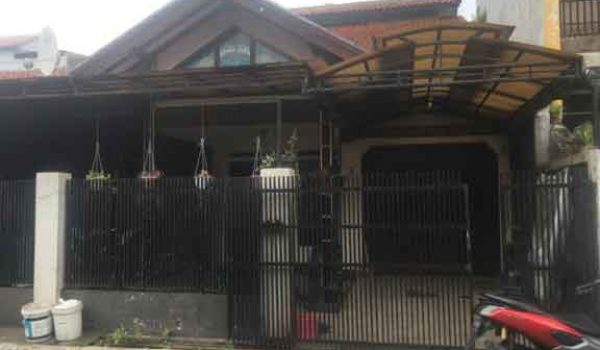Dijual Rumah 1,5 Lantai di Komplek Perkebunan Ciwastra Bandung