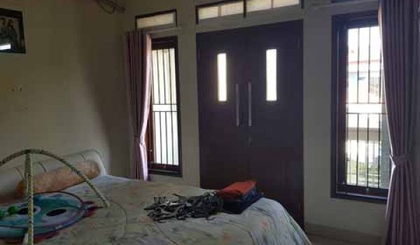 Rumah 2 Lantai Siap Huni di Turangga Bandung