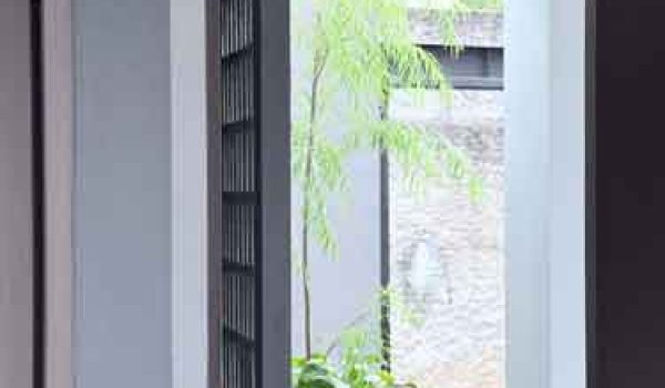 Rumah 2 Lantai di Cilandak Barat