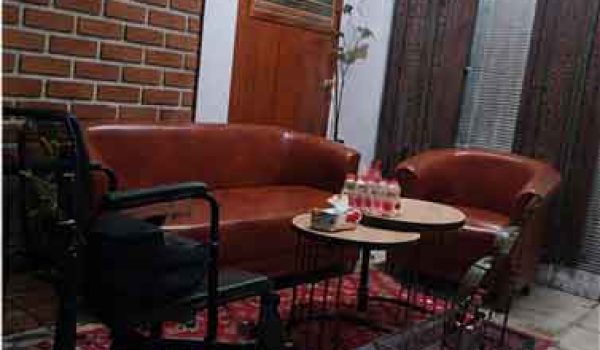 Rumah 2 Lantai di Jalan Kembar Timur Bandung