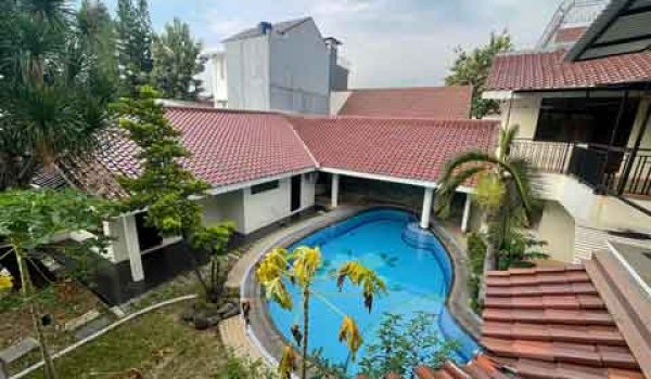 Dijual Rumah 2 Lantai di Jalan Malang Menteng Jakarta Pusat