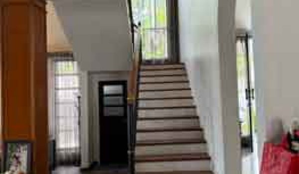 Rumah 2 Lantai di Kemang Jakarta Selatan