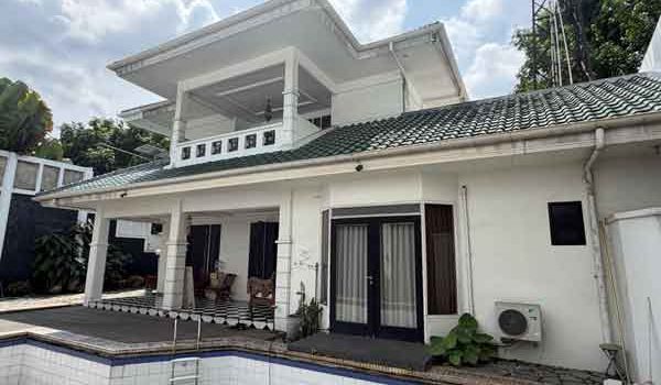 Rumah 2 Lantai di Kemang Jakarta Selatan