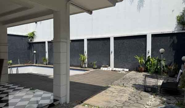 Rumah 2 Lantai di Kemang Jakarta Selatan