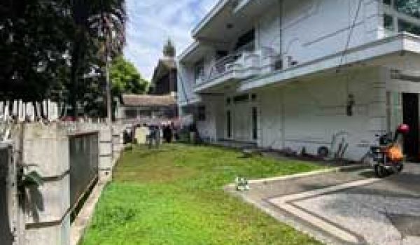 Rumah 2 Lantai di Komplek Muara Bandung