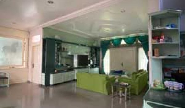 Rumah 2 Lantai di Komplek Muara Bandung