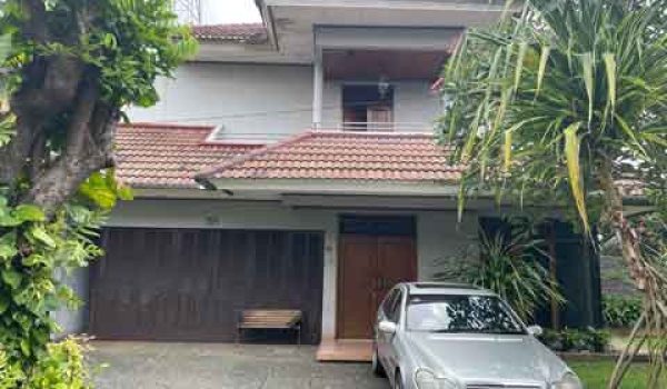 Rumah 2 Lantai di Komplek Pejaten Barat Indah Jakarta Selatan