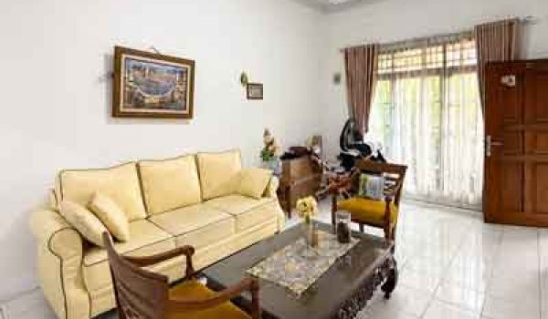 Rumah 2 Lantai di Pejaten Timur Jakarta Selatan