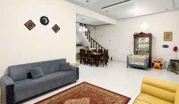 Rumah 2 Lantai di Pejaten Timur Jakarta Selatan