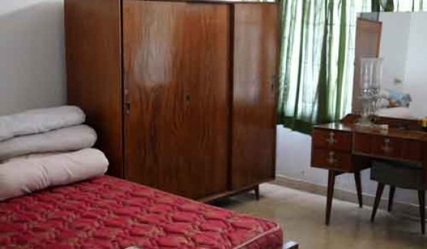 Rumah 2 Lantai di Tubagus Ismail Bandung