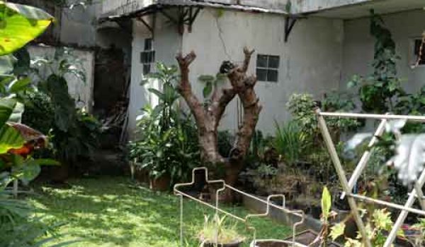 Rumah 2 Lantai di Tubagus Ismail Bandung