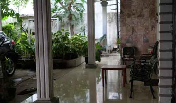 Rumah 2 Lantai di Tubagus Ismail Bandung
