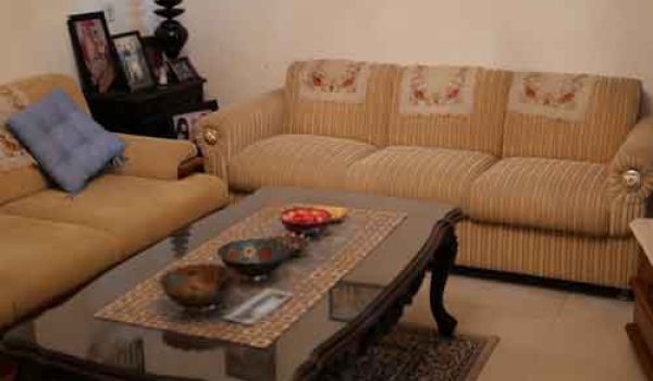 Rumah 2 Lantai di Tubagus Ismail Bandung