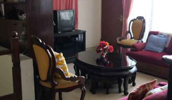 Rumah 2 Lantai di Tubagus Ismail Bandung