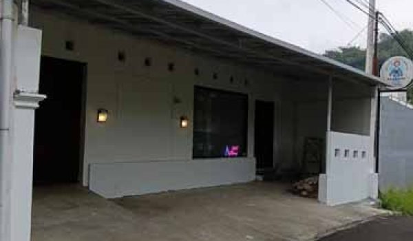 Dijual Rumah Downslope 5 Lantai di Padasuka Bandung