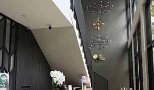 Rumah Guest House Aktif di Setrawangi Pasteur Bandung