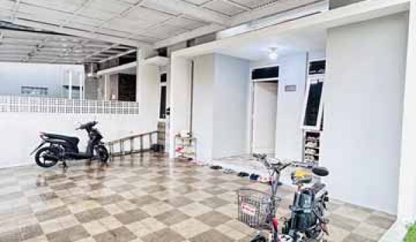 Rumah Hook di Puri Dago Mas Antapani Bandung