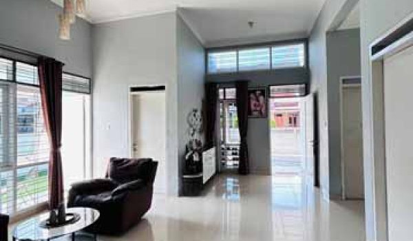 Rumah Hook di Puri Dago Mas Antapani Bandung