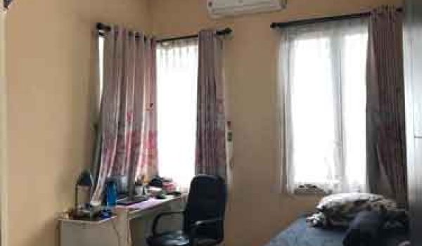 Rumah Mewah 2 Lantai di Turangga Bandung