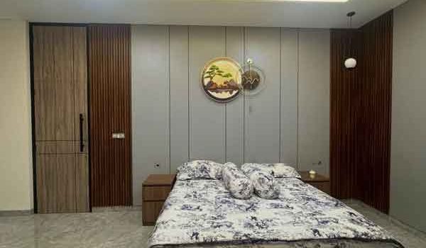 Rumah Mewah 3 Lantai di Taman Kopo Katapang