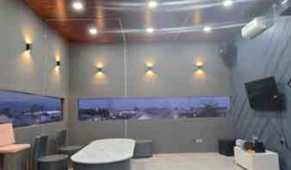 Rumah Mewah 3 Lantai di Taman Kopo Katapang