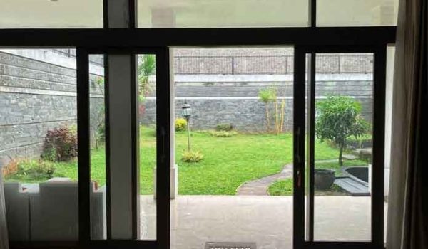 Rumah Mewah Cipaku Indah Setiabudi