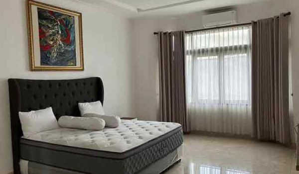 Rumah Mewah Cipaku Indah Setiabudi