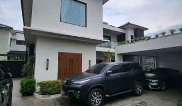 Rumah Mewah Full Furnished di Pondok Labu