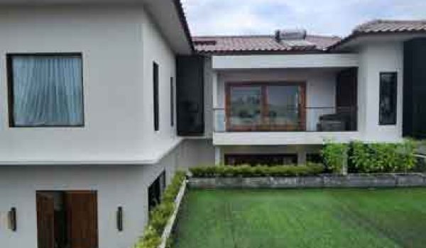 Rumah Mewah Full Furnished di Pondok Labu