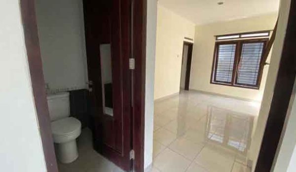Rumah Minimalis 2 Lantai di Kawaluyaan Bandung