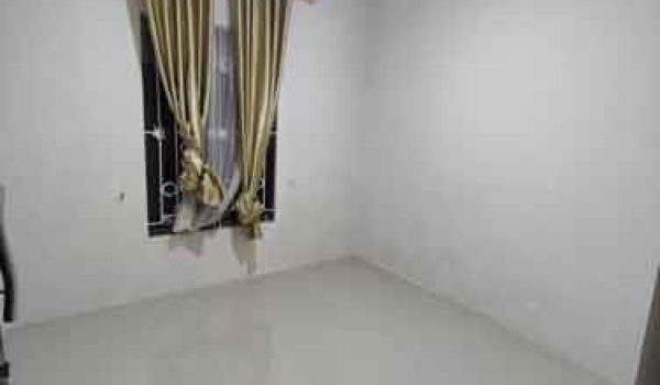 Rumah Minimalis di Bentang Artha Residence