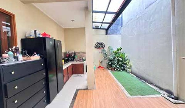 Rumah Semi Furnish di Bali Garden City View Awiligar Bandung