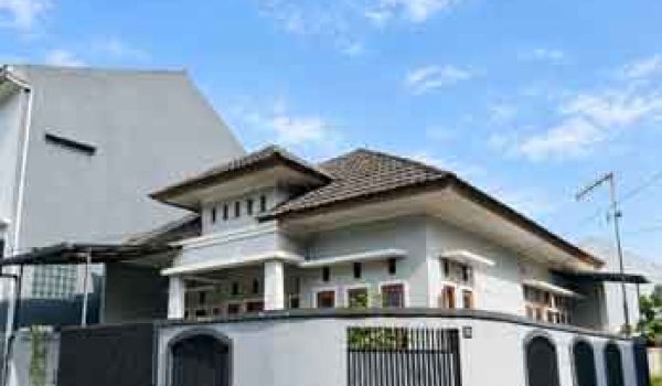 Dijual Rumah Siap Huni di Buana Sari Regency Buah Batu Bandung