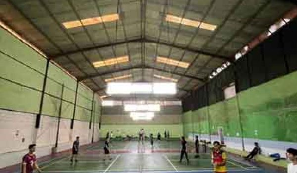 Rumah dengan Usaha Aktif di Cisitu Indah Dago Bandung