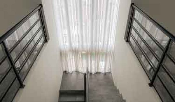 Rumah di Awiligar 2 Lantai Bandung Utara