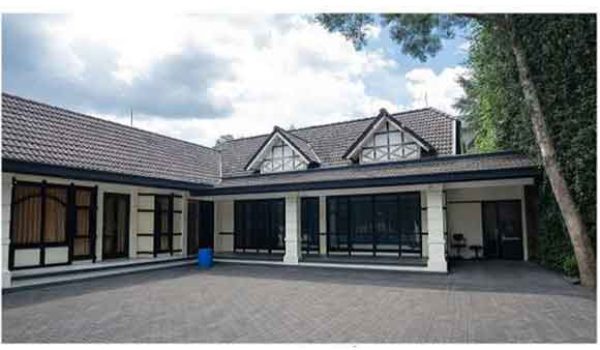Rumah di Bukit Dago Utara Bandung
