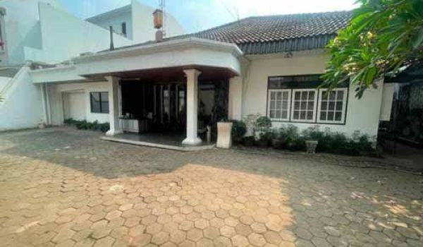 Dijual Rumah di Jalan Empu Sendok Kebayoran Baru Jakarta Selatan