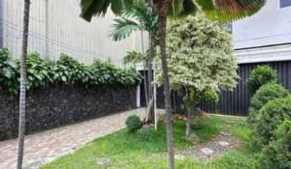 Rumah di Jalan KH. Hasyim Ashari Jakarta Pusat