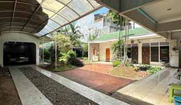 Rumah di Jalan KH. Hasyim Ashari Jakarta Pusat