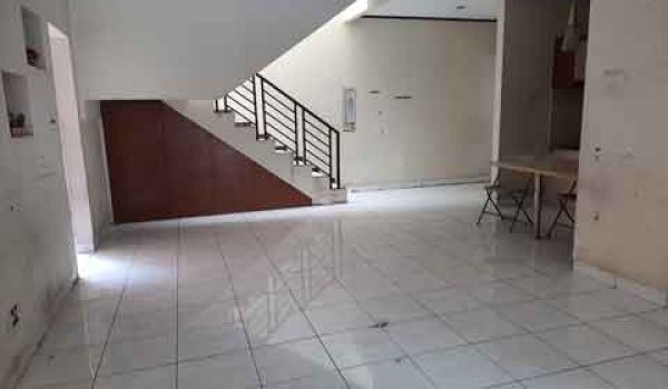 Rumah di Jalan Kembar (BKR) Bandung